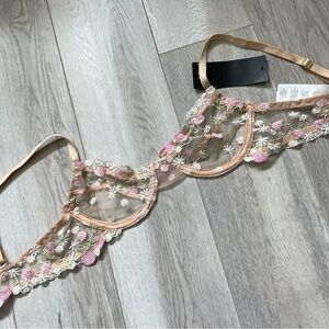 Nasty Gal Bra (NWT) floral embroidered sheer womens Beige (size 4) sexy festival